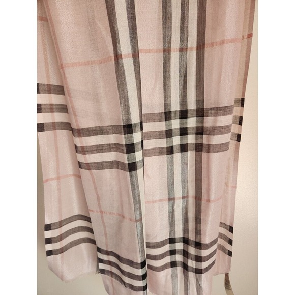 Burberry Lightweight Giant Check Wool Silk Viscose Scarf 84.6'' x 27.6'' Pink - Picture 6 of 16
